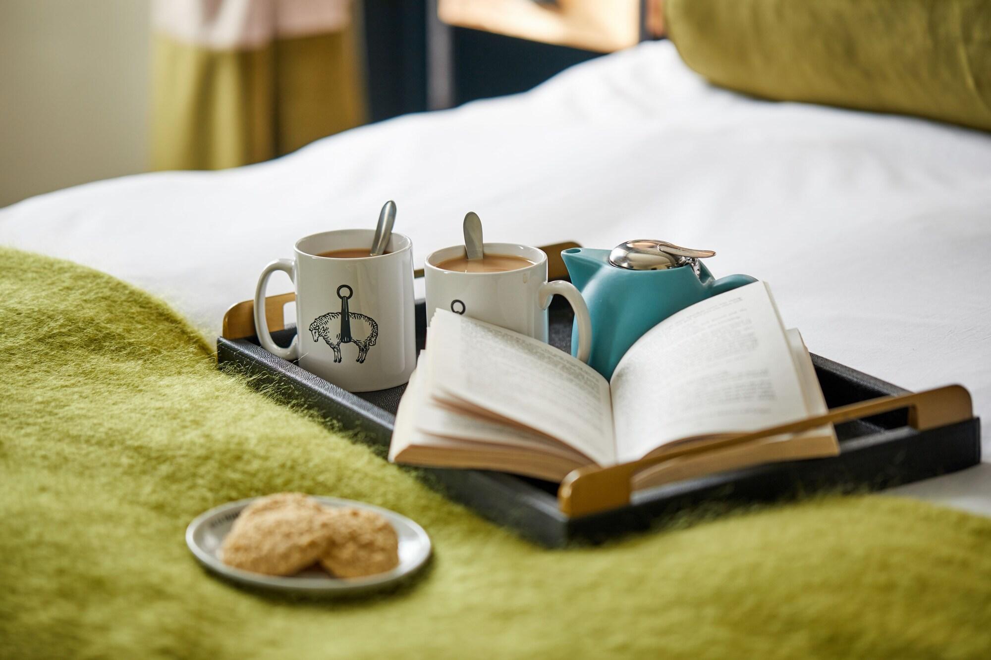 The Fleece At سيرنسيستر المظهر الخارجي الصورة A room at the hotel