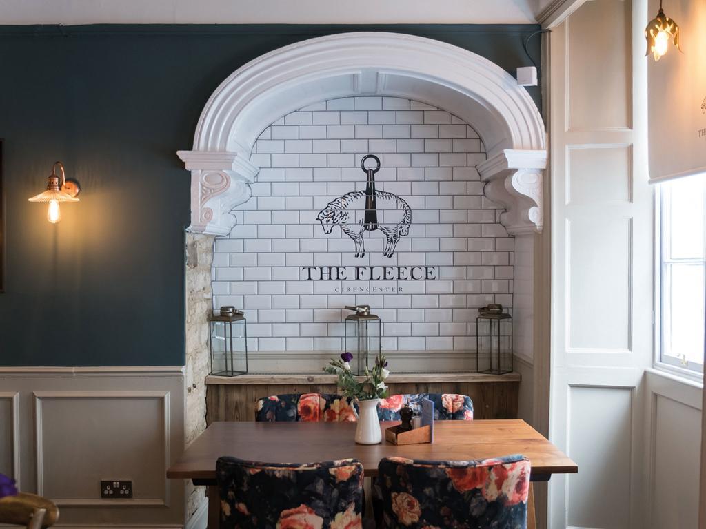 The Fleece At سيرنسيستر المظهر الخارجي الصورة The Fleet Inn